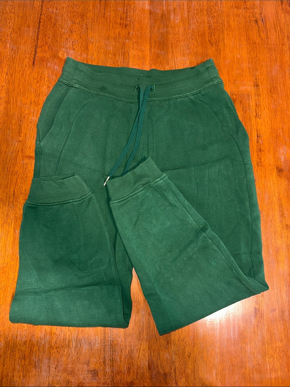 Lululemon Athletica High Rise Scuba Jogger Pants